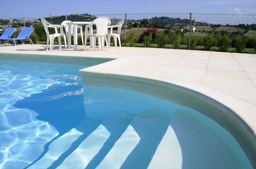 Agriturismo Fara Hotel Montegiorgio Szoba fotó