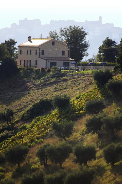 Agriturismo Fara Hotel Montegiorgio Kültér fotó