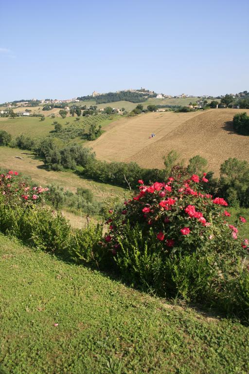 Agriturismo Fara Hotel Montegiorgio Kültér fotó