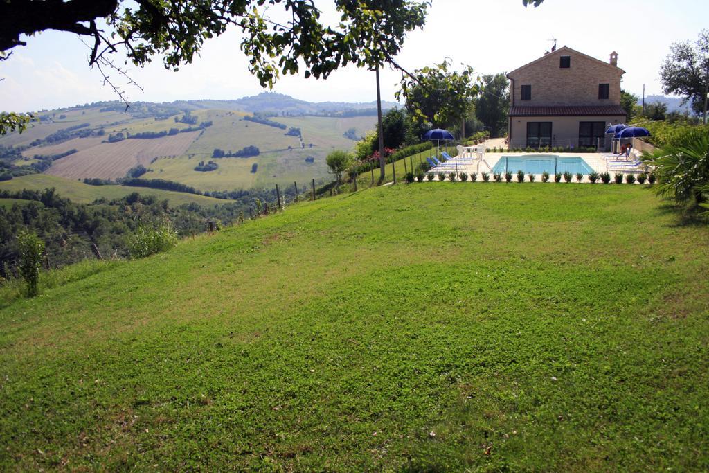 Agriturismo Fara Hotel Montegiorgio Kültér fotó