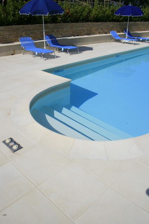 Agriturismo Fara Hotel Montegiorgio Kültér fotó